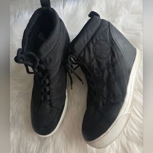 Guess Black Quilted High-Top Sneakers 9.5